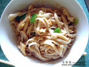 茄汁雞蛋炒麵 茄汁雞蛋炒麵