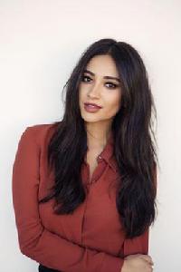 Shay Mitchell Shay Mitchell