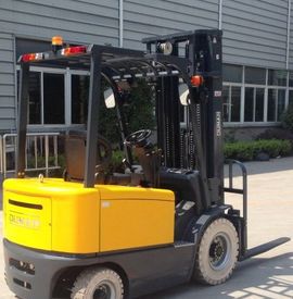 電動叉車 電動叉車