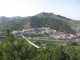 小西溝村[河北省承德市承德縣磴上鄉小西溝村]