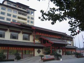 臨朐大酒店 臨朐大酒店