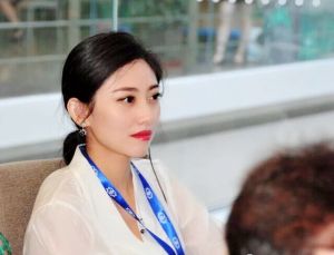 劉美琳[通幸福彩虹公司理事]