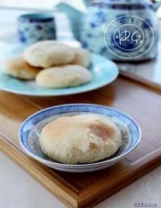 中式酥皮太陽餅