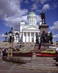 極地中心及省立博物館