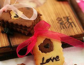 愛心卡片餅乾