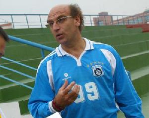 巴特雷斯[法國籍足球教練]