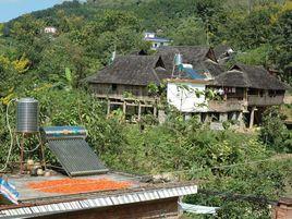 壩那村[元江縣那諾鄉豬街村民委員會下轄村]