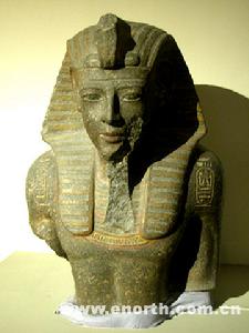 下埃及皇冠像