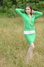 晏敏敏綠色套裝照