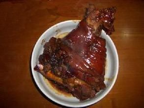 冰糖豬肘 冰糖豬肘