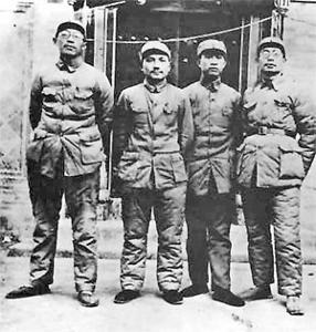 黃克誠和鄧小平