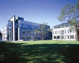 北京大學國際關係學院 北京大學國際關係學院