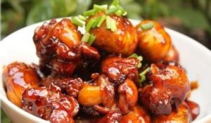 栗子炒雞 栗子炒雞