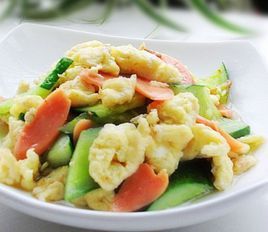 火腿腸炒雞蛋 火腿腸炒雞蛋