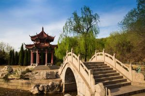 鮑山公園 鮑山公園