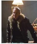 禿鷲-艾德里安·圖姆斯