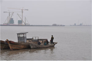 建設中的新鴨綠江大橋（2012年6月）