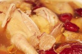 麥冬百合銀耳紅棗乳鴿湯 麥冬百合銀耳紅棗乳鴿湯