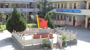 者臘鄉者臘國小