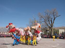 四片瓦舞 四片瓦舞