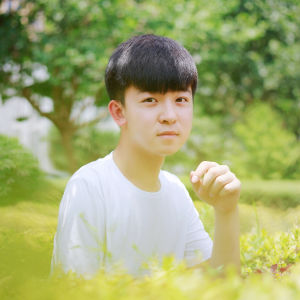 呼曹博照片圖片