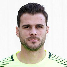 奧雷斯蒂斯·卡爾內齊斯