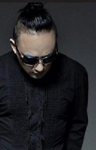 我在夢中想著你念著你 我在夢中想著你念著你