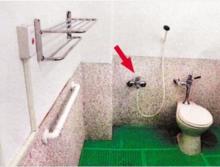 陳水扁用毛巾勒頸自殺未遂