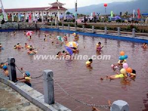 《激情燃燒中國“死海”》