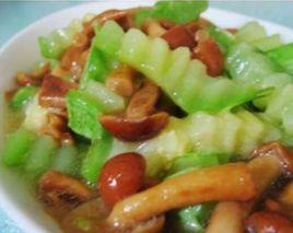 西葫蘆素炒滑子菇 西葫蘆素炒滑子菇