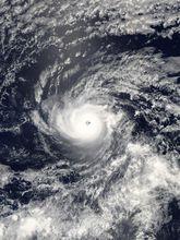 颶風赫克托（東北太平洋巔峰）衛星雲圖