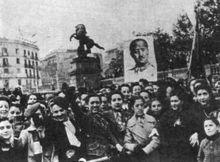 巴塞隆納市民歡迎佛朗哥的部隊