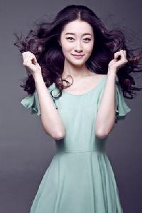 姜淼[中國影視女演員]