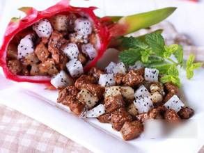 火龍果牛肉粒 火龍果牛肉粒
