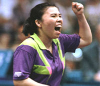 奧運冠軍鄧亞萍