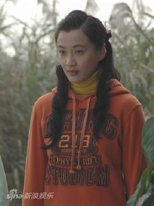 徐翠翠飾白蓮花