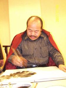 孟慶占在創作 王克煜攝