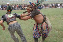 蒙古的幸福生活之摔跤