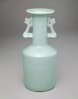 南宋龍泉窯青瓷鳳耳瓶