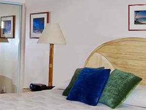 藤壺灣逃生 藤壺灣逃生