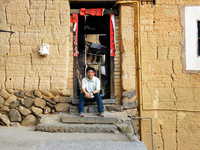 張躋先生在福建土樓