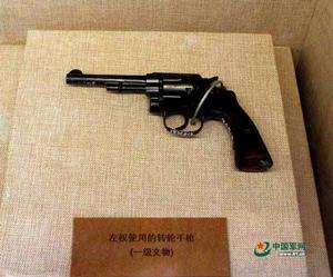 俄羅斯M1895納甘轉輪手槍 俄羅斯M1895納甘轉輪手槍