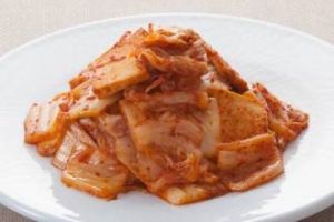 辣白菜炒脆豆腐 辣白菜炒脆豆腐