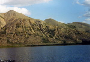 西伯利亞尼斯水怪