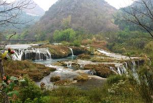 九龍瀑布群[雲南省羅平縣九龍瀑布群景區]