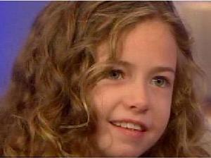 9歲的卡梅倫-莫特在經歷了一個大手術後被去除了半個大腦，但是，小女孩不但活了下來，並且十分堅強地聲稱會繼續追求夢想。