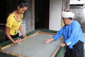 東巴紙製造工藝