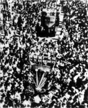 長春一汽生產的第一批解放牌汽車