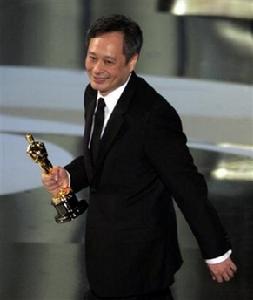 李安獲得奧斯卡最佳導演獎