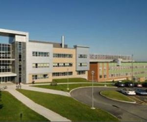 施爾布魯克大學 施爾布魯克大學